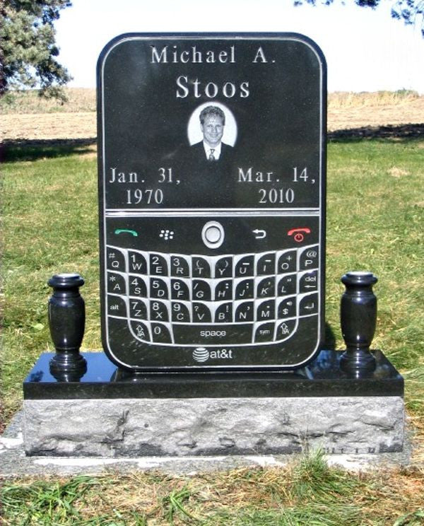 Mobile Gravestone Breafsonic